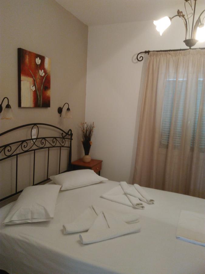 Magic Land Apartment ปลากา ภายนอก รูปภาพ